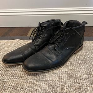 Steve Madden Johnnie Black Men’s Leather Side Zip Boots